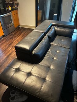 Black Sofa n 2 Grey chairs