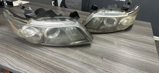 2007 Infinity FX35 Headlights