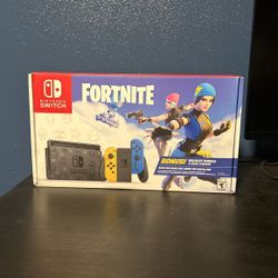 Nintendo Switch (Fortnite Version)