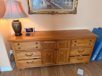 Oak dressser