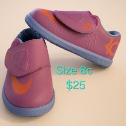 Nike Toddler Girls Size 8C