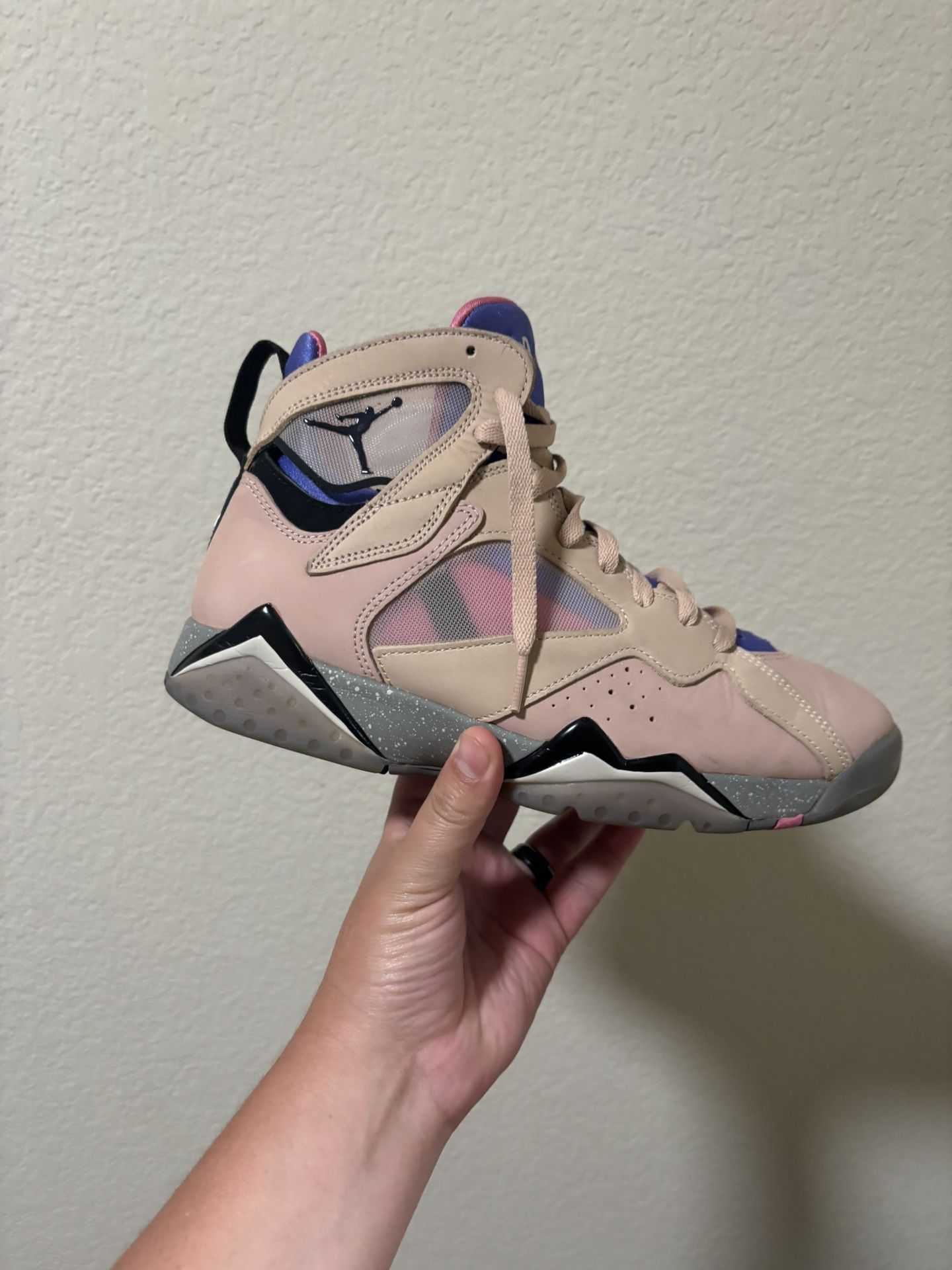 Jordan Retro 6 Sapphire