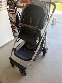 Used. Uppa baby Cruz stroller