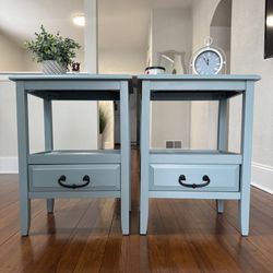 Pair Of Nightstands / End Tables