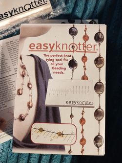 The Easy Knotter Beading Board Tool Brand New 