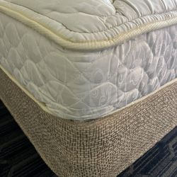 Box Spring 