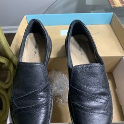 Women Flats