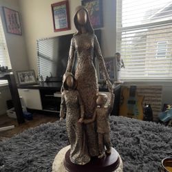 Large VINTAGE MOTHER & CHILDREN, PLASTER OF PARIS, 14"  Copper VINTAGE STATUE