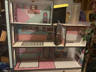 LOL DREAM HOUSE