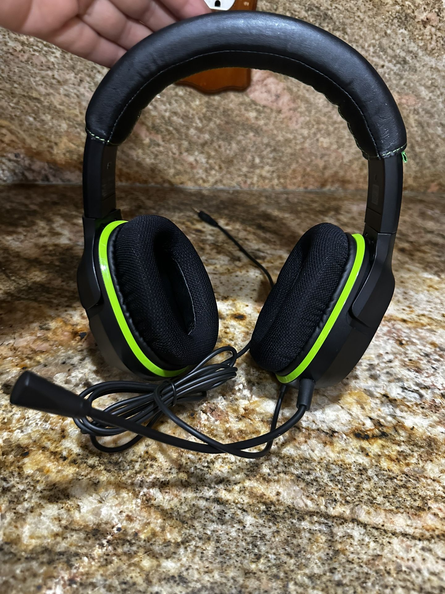 New Turtle Beach Ear Force XO Four Gaming Headset For Xbox One Microphone