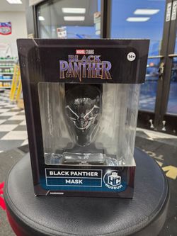 Black panther mini mask
