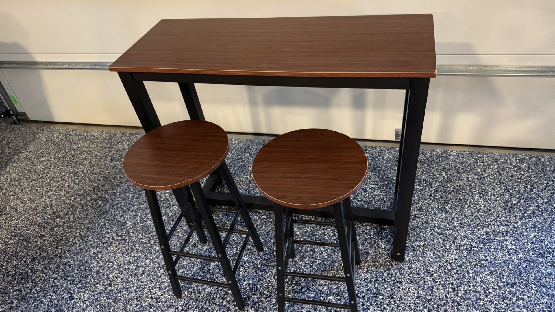 Bar Table And Stools