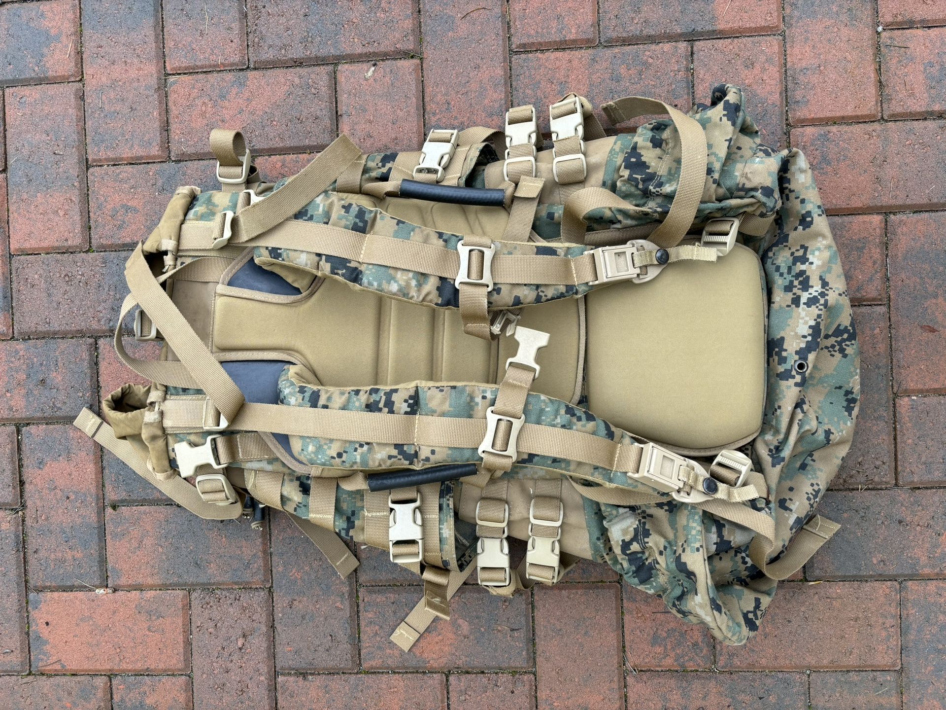 Marpat ILBE Arcteryx Main Pack Backpack - 4500 Cu In, Cordura 720D, Woodland Digital Camo, Used Condition