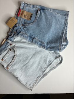 Levi shorts