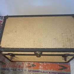 Vintage 1950’s Faux Wicker Cedar Trunk/Chest