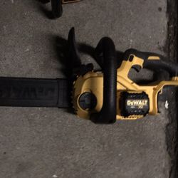 Dewalt 20V Chainsaw