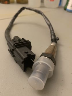 04 Nissan Maxima upstream 02 sensor
