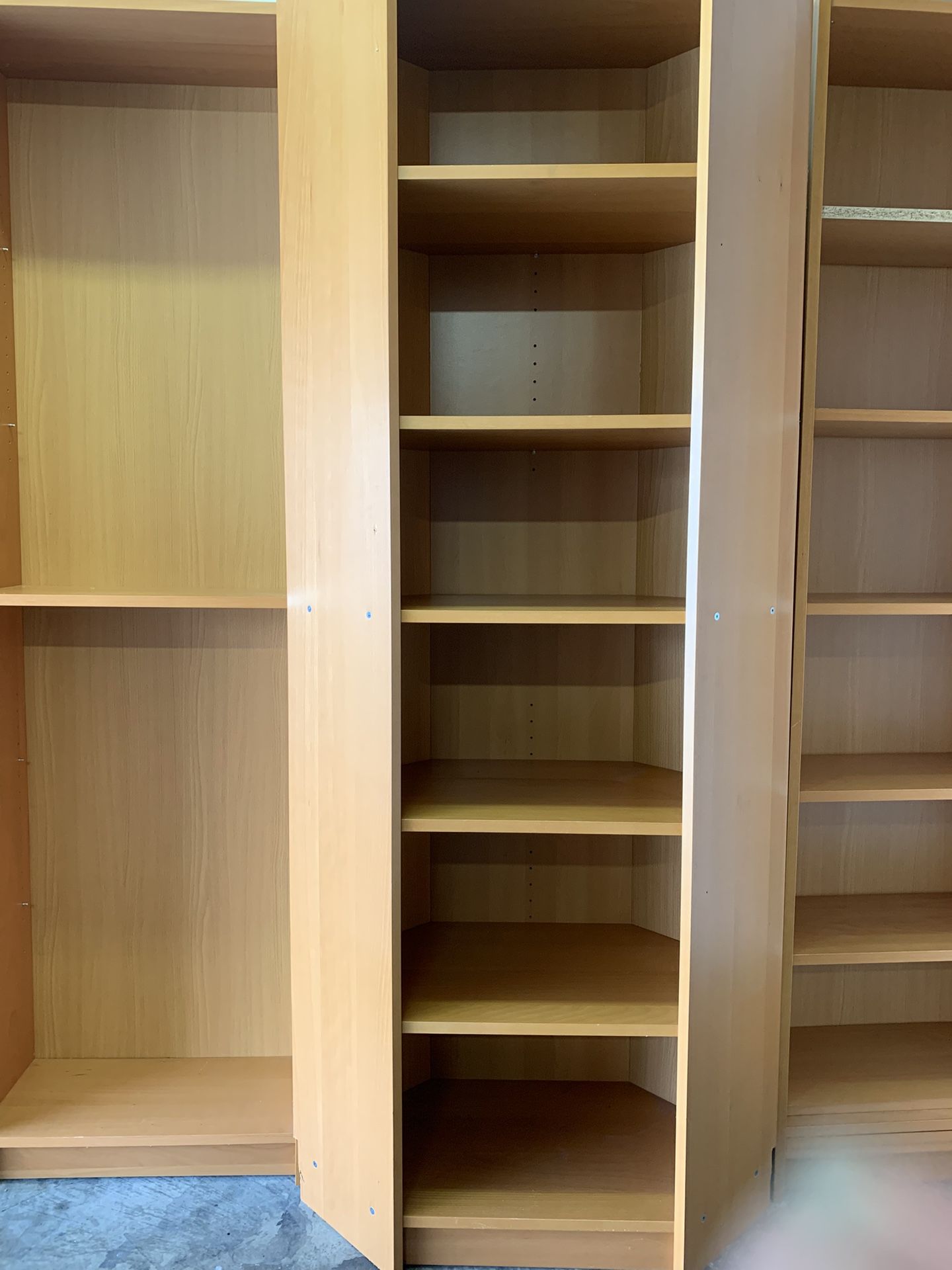 Books Shelves