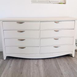 Dresser For Sale 