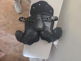 Zenith football shoulder pads