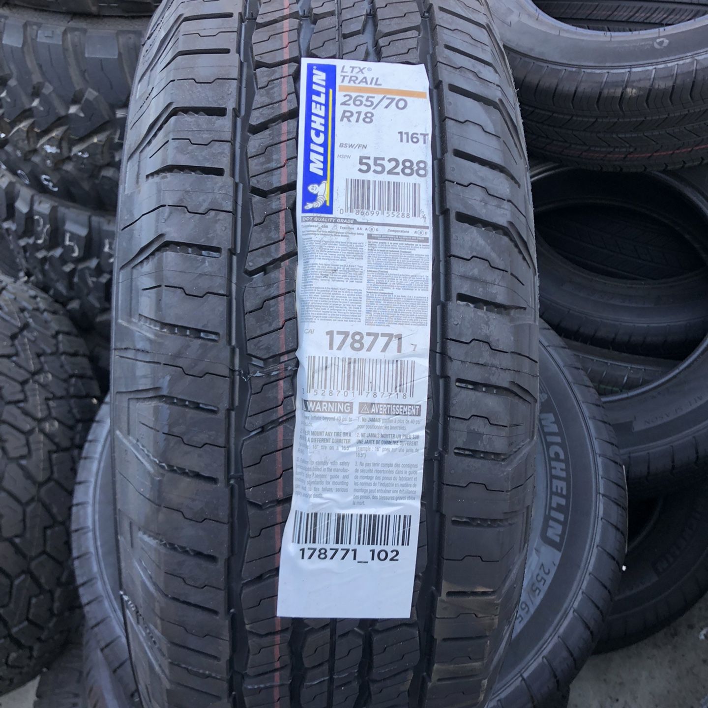 265/70/18. MICHELIN. LTX TRAIL. for Sale in Loma Linda, CA