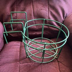 Two Wire Over The Rail Planters