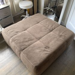 Brown Cozy Ottoman 