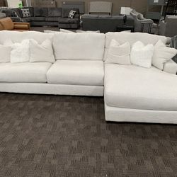 Big Deep White Cream Sectional 