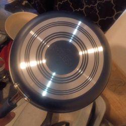 Farberware ceramic 12 pot and pan set