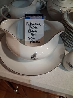 Fukagawa Arita China Set 80+ Pieces