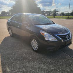 Nissan Versa 2018