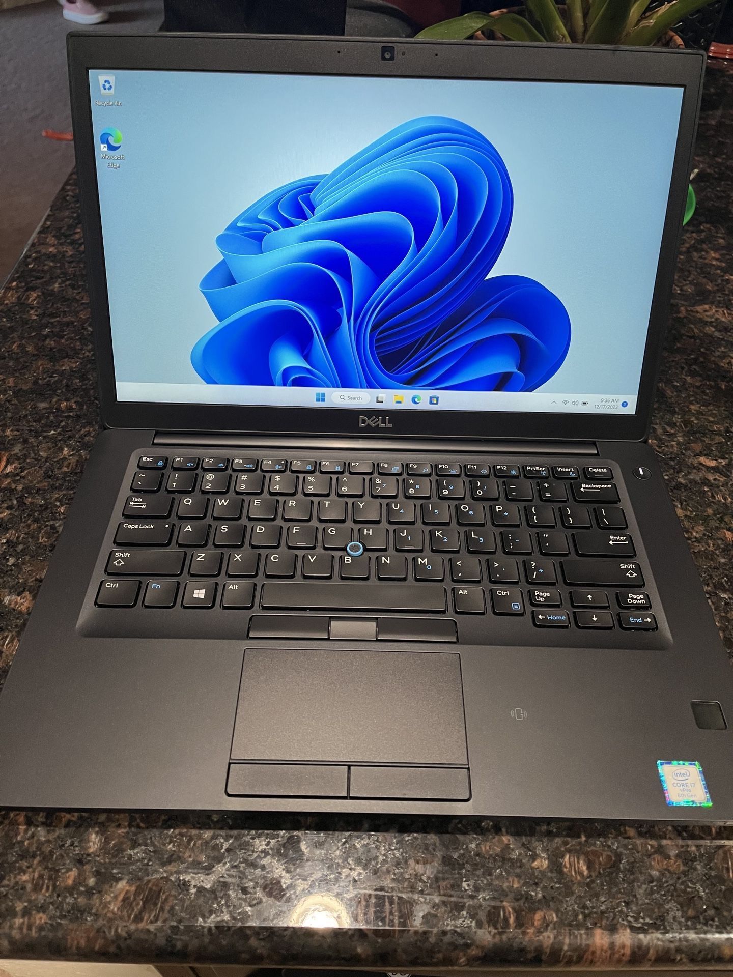 Dell Latitude 7490 Laptop , High-End Model