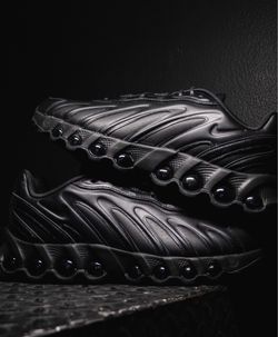 Nike air max DN8 leather triple black size 11 men’s