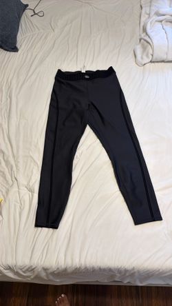 ORGINAL ALO LEGGINGS!!