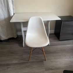 White Desk