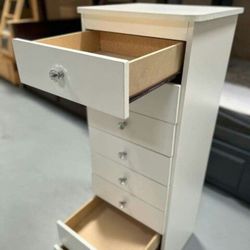 Paulina Dresser White Knob Diamond 💎💎💎 $199