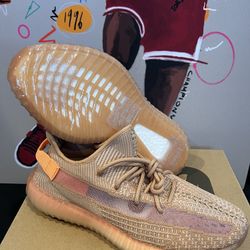 Yeezy 350 V2 Clay Sz 10 DS