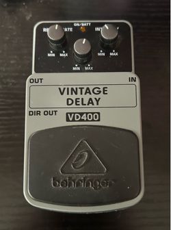 Behringer Delay Guitar Pedal