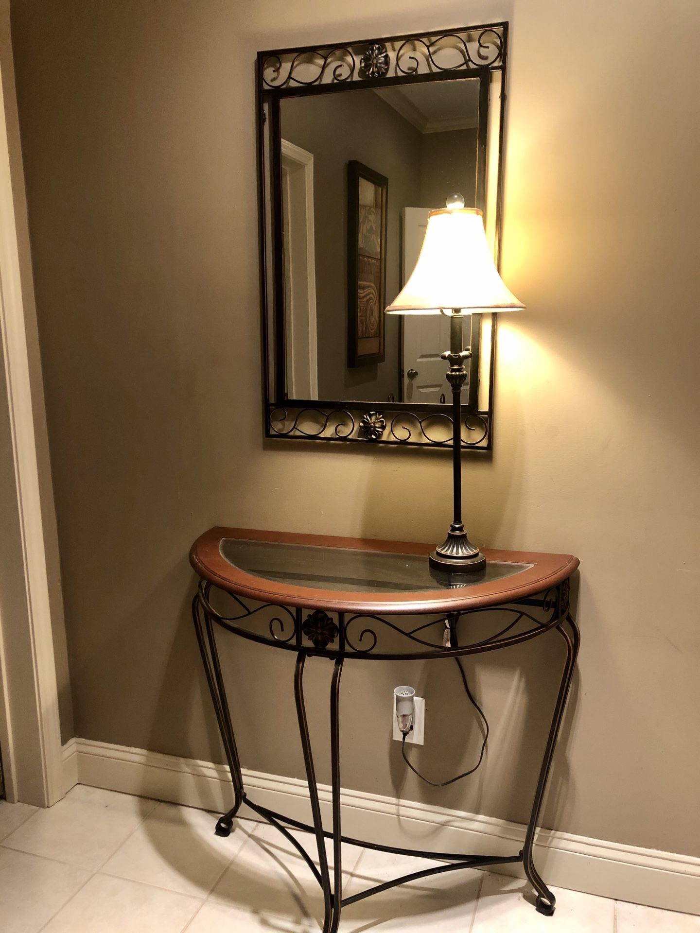 Table, Mirror, Lamp Combo