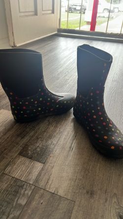 Women’s Rain Boots