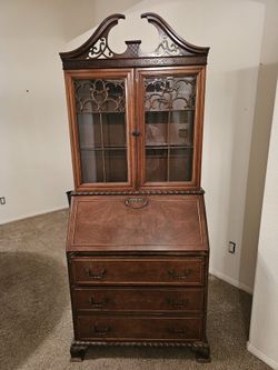 Secretary Desk With Hutch