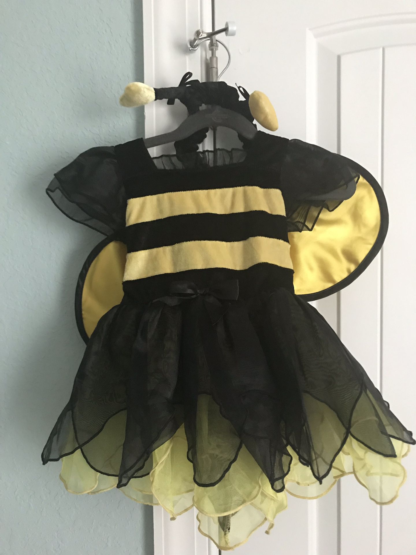 Halloween Costume bumblebee 12-18 months