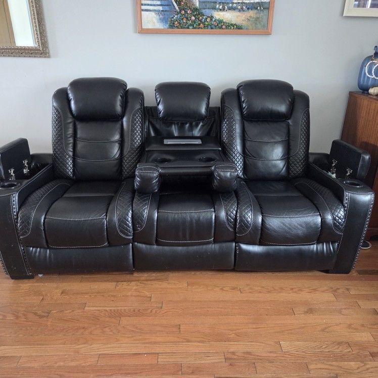 Recliner Sofa