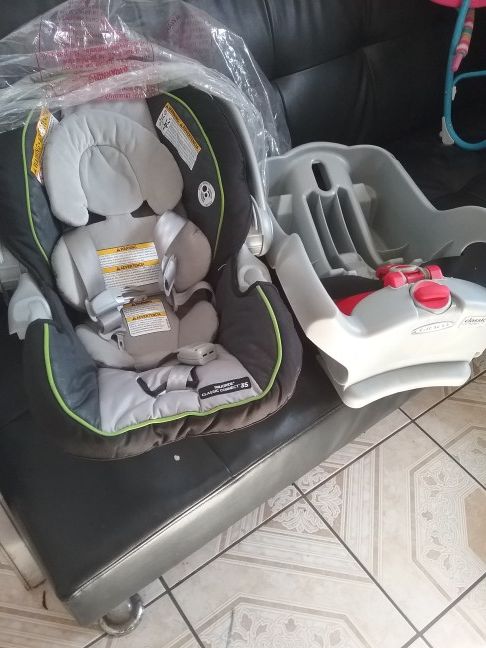 Car seat and base