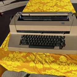 Old Schoo Type Writer