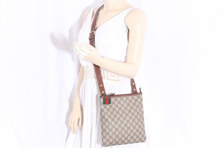 Authentic Gucci GG Monogram Supreme Sherry Web Messenger Crossbody Bag