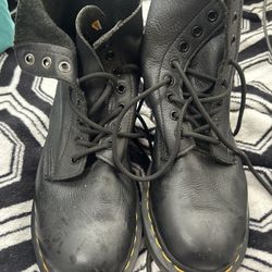 Dr Martens Boots 