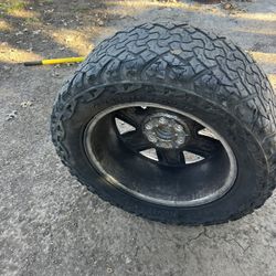 275-55-20 Gmc Sierra Tire And Well 
