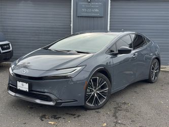 2024 Toyota Prius XLE AWD