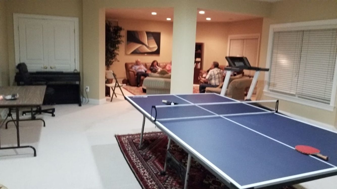 Ping pong table